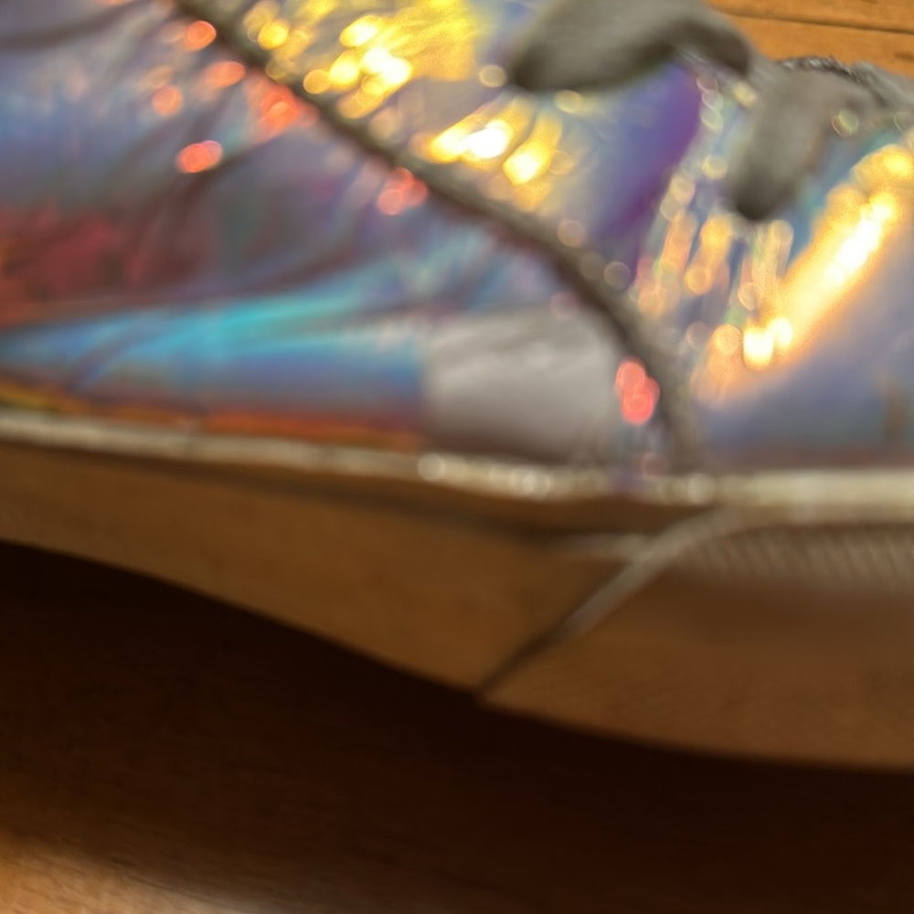 Great use condition GGDB-sly by golden goose metallic silver. Slight peeling - Picture 7 of 11